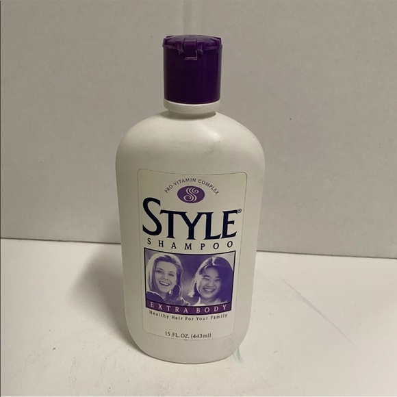 Style Shampoo Extra Body Vitamin Complex Vintage